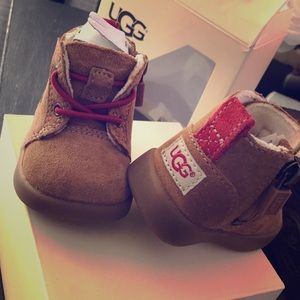 Ugg infant